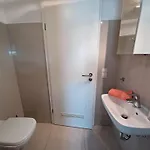 Kaeptn Brass App 27 Дирхаген
