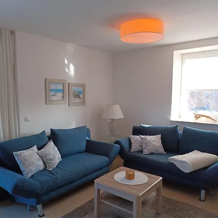 Kaeptn Brass App 27 *